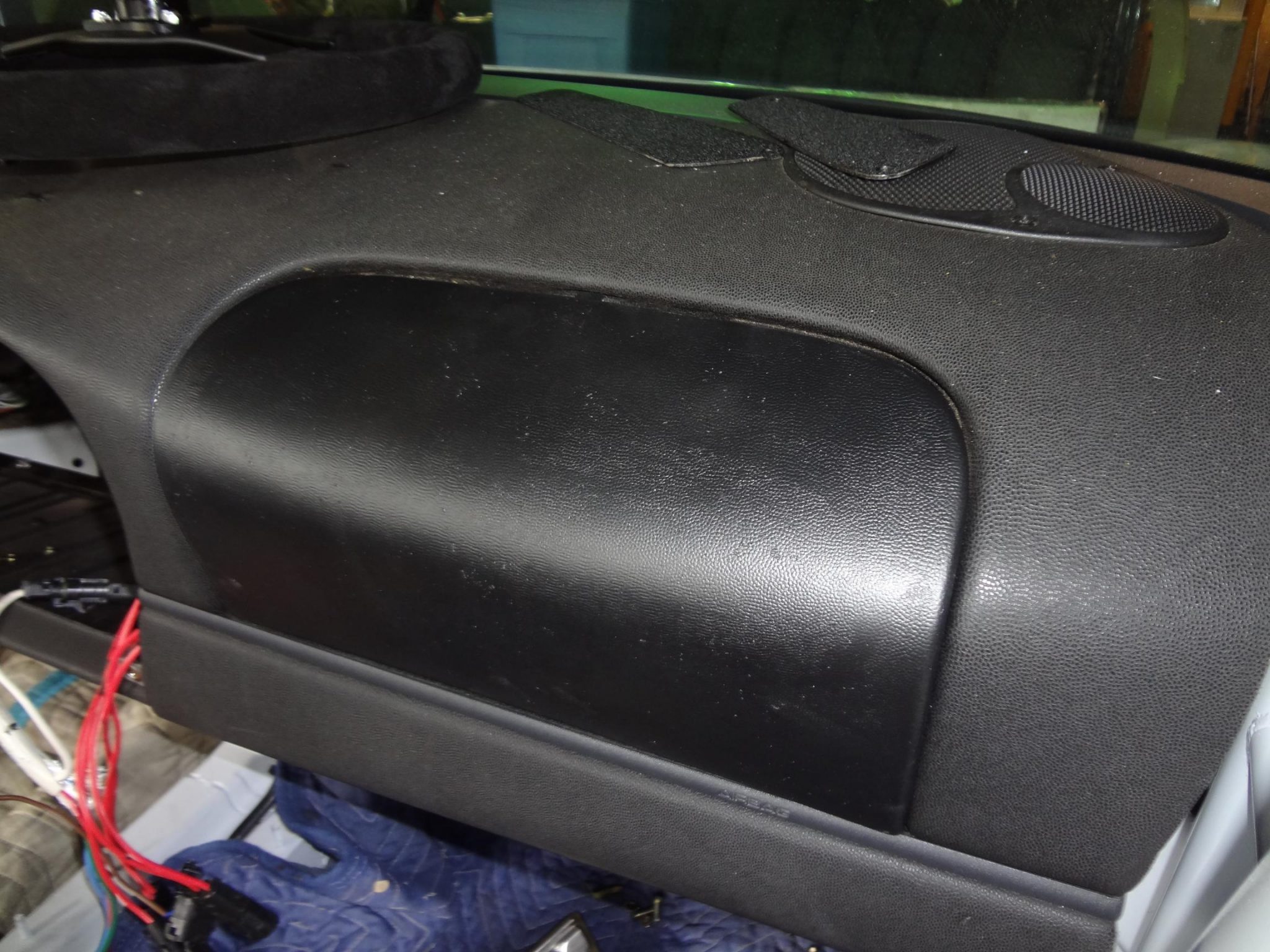 TRS 996 / 986 Fiberglass Dashboard Airbag Cover - Image 3